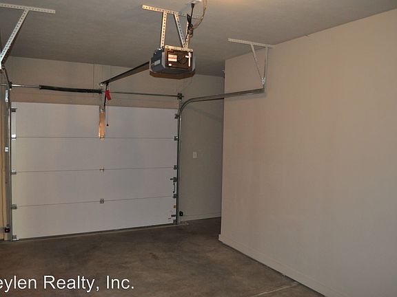 5th image of 727 Fletcher Ave Unit 5