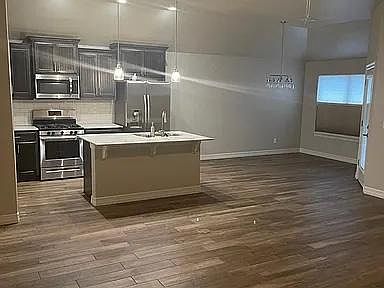 3rd image of 10201 Salt Fork Dr