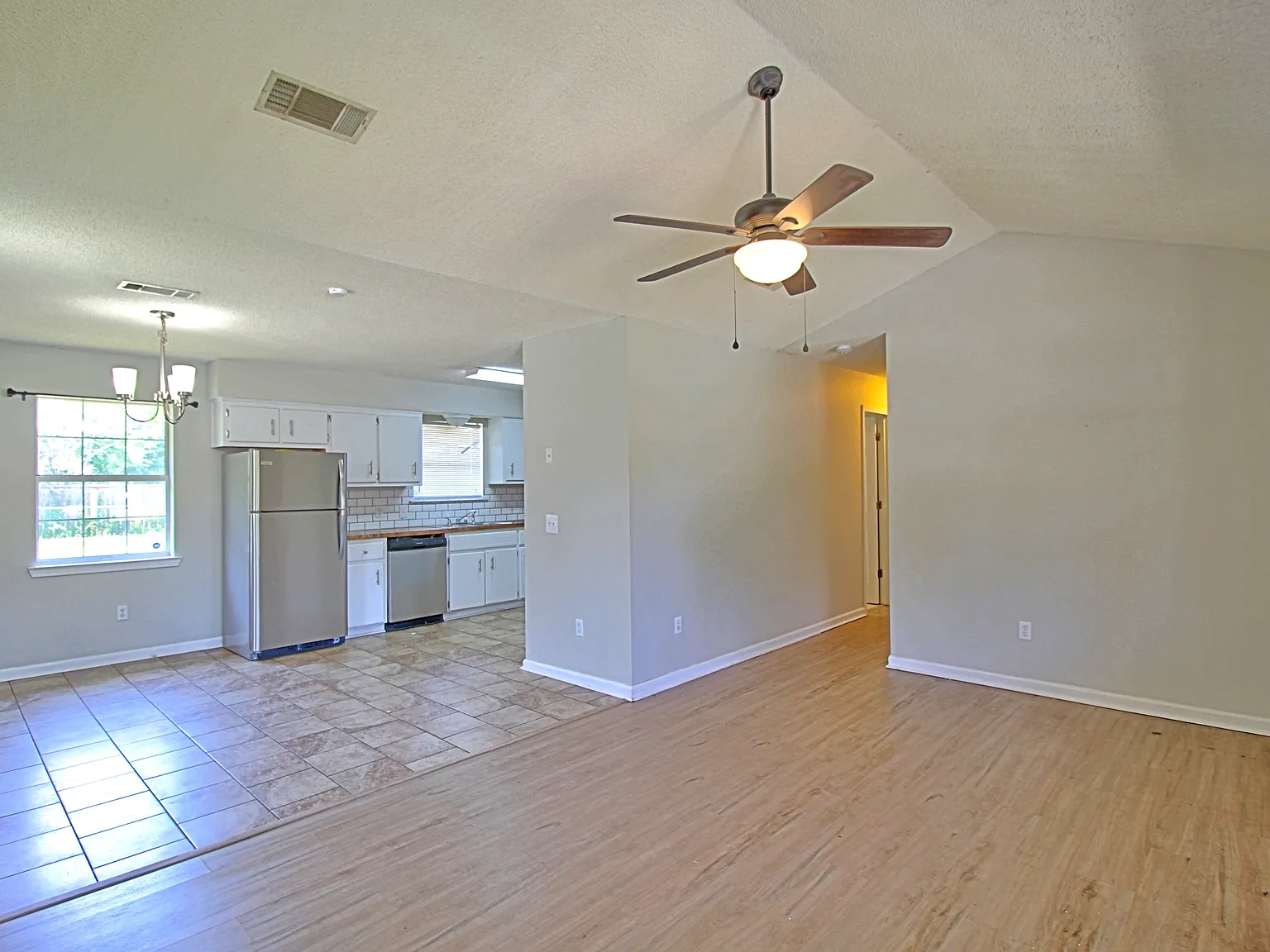218 Sheila Drive - 1 — Photo 3