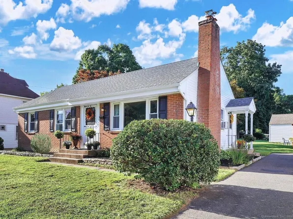 115 Wetherell Street, Manchester, CT 06040