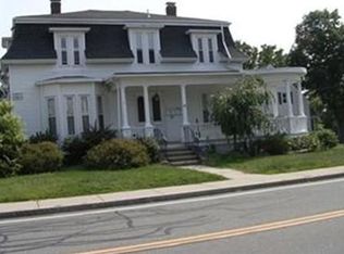 40 Cottage St APT 4, Franklin, MA 02038