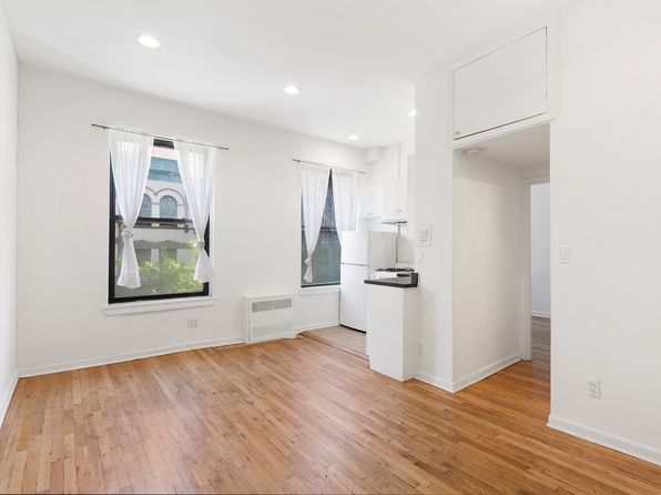 330 W 85th St APT 3E