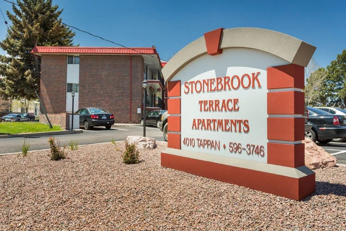 Building Photo - P & L Stonebrook