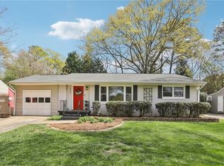 2233 Rando Ln NW, Atlanta, GA 30318