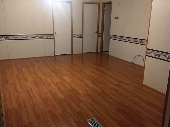 5th image of 171 Griffith Dr
