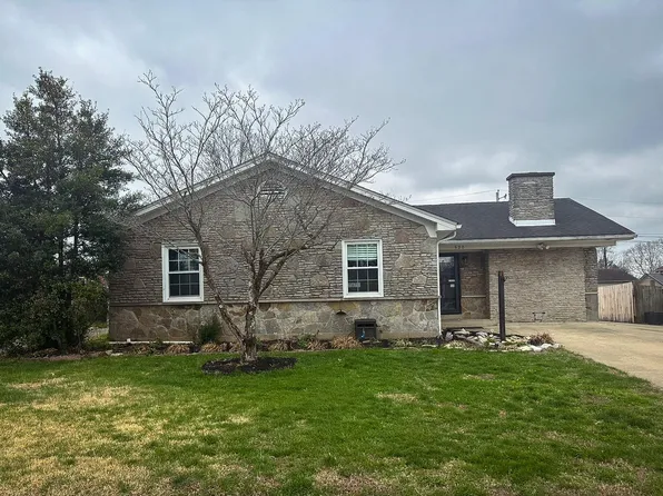 520 Pinoak Dr, Nicholasville, KY 40356