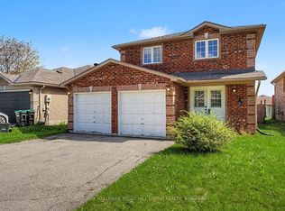 24 Dunsmore Ln, Barrie, ON L4M7A1