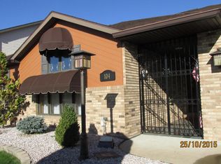 104 Woodview Rd, Wilkes Barre, PA 18706