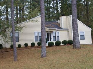 417 River Point Dr, Woodstock, GA 30188