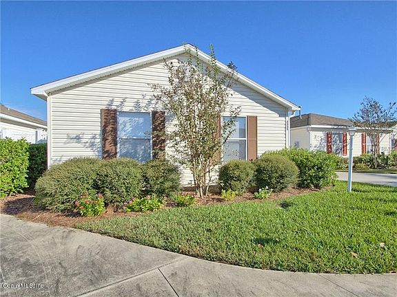 2nd image of 2335 Kenilworth Pl