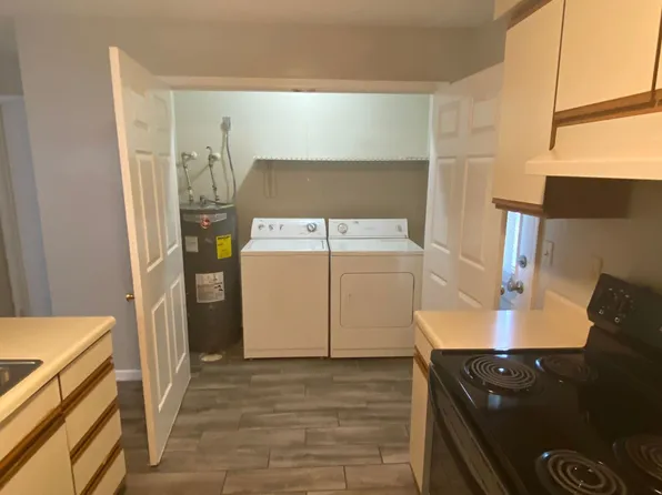 Santa Rosa Court 2416-2418, 2416-2418 Santa Rosa Ct #2416, Columbia, MO 65201