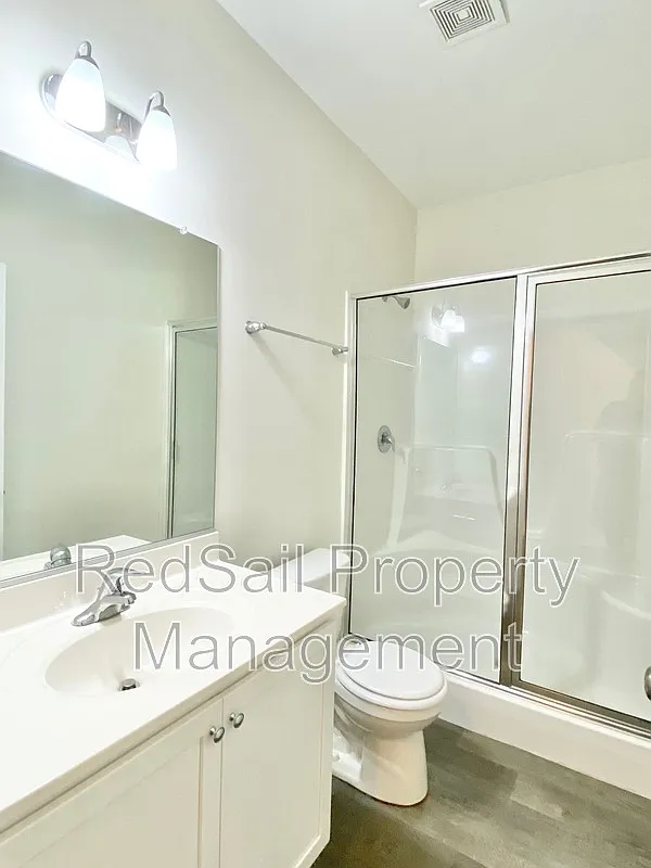 3 bed, 3.5 bath, 1750 sqft, $2,395 — Photo 4