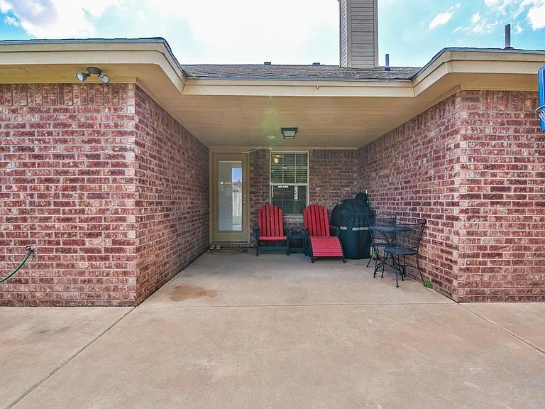 9805 Huron Ave — Photo 16