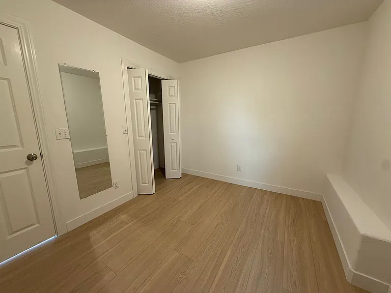 55-57 Bayo Vista Way — Photo 27