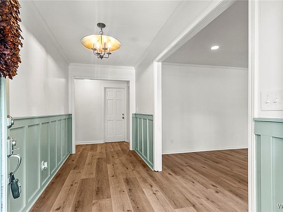 3rd image of 5314 Woodland Forrest Dr