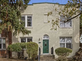 264 16th St SE APT 1, Washington, DC 20003