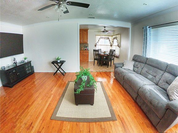 5th image of 10638 Everest St