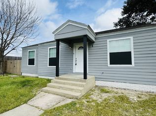 1 W Lutcher Ave #A, Orange, TX 77630