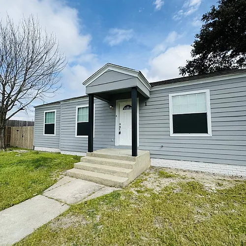 1 W Lutcher Ave #A Photo 1 1 W Lutcher Ave #A Photo 1