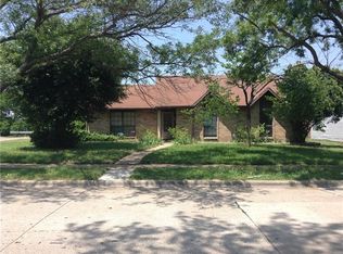 2629 Western Dr, Garland, TX 75042
