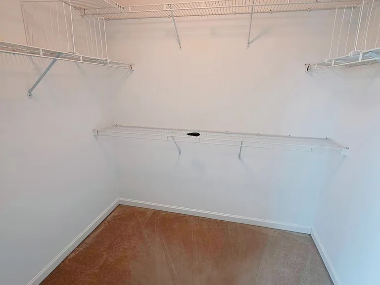 17204 Sumac Ct — Photo 25