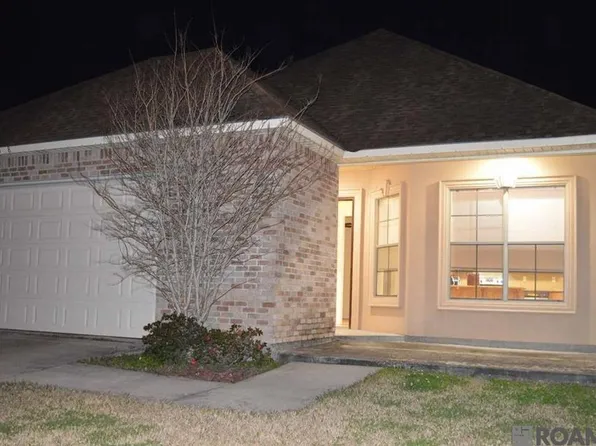 106 S Secret Gate, Denham Springs, LA 70726