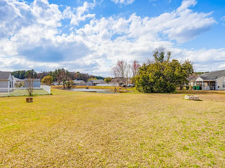 320 Honeycomb Ln — Photo 26