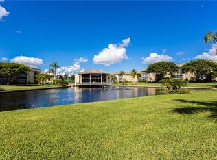 788 Park Shore Dr APT E19, Naples, FL 34103