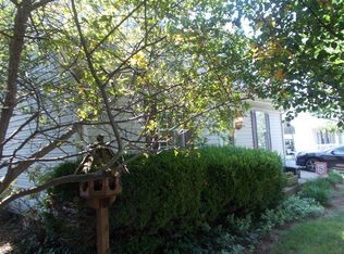 1355 Dorchester Dr, Georgetown, KY 40324