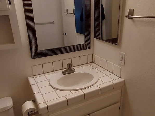 1530 W Main St APT 7, Ripon, CA 95366