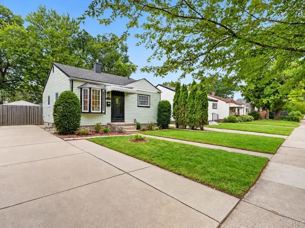 27425 Osmun St, Madison Heights, MI 48071