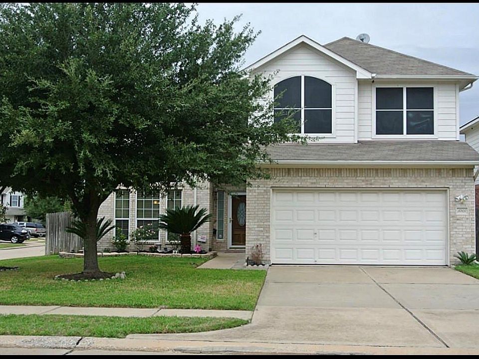 1st image of 16846 Marston Park Ln