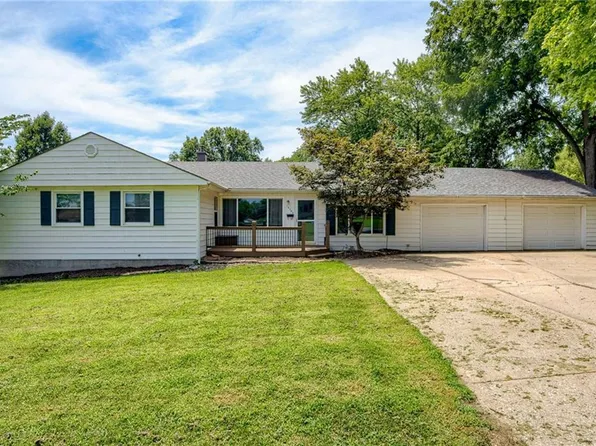 12105 E 51st Ter S, Independence, MO 64055