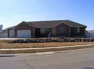 2225 W Wanlass Way, Bluffdale, UT 84065