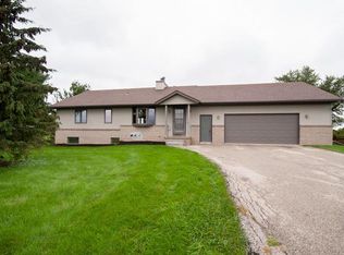 W4010 State Road 33, La Crosse, WI 54601