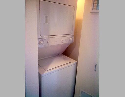 5th image of 520 N Kingsbury St Unit 4602