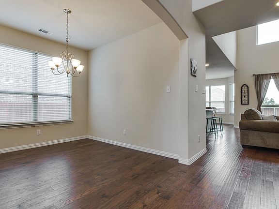 5th image of 7312 Desert Willow Dr