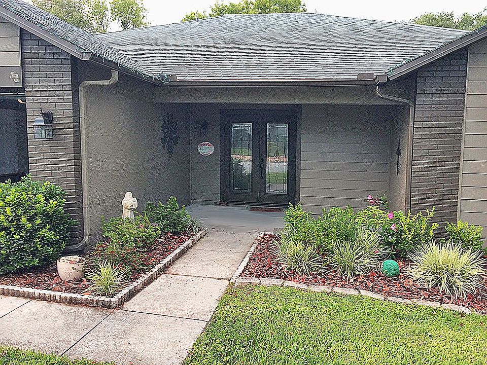2nd image of 9844 Saint Joseph Ct