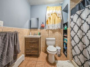 96 W 17th St, Bayonne, NJ 07002
