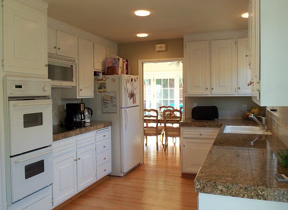 5th image of 1262 Peralta Dr