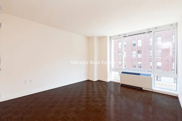 Rented by Mirador Real Estate | media 22