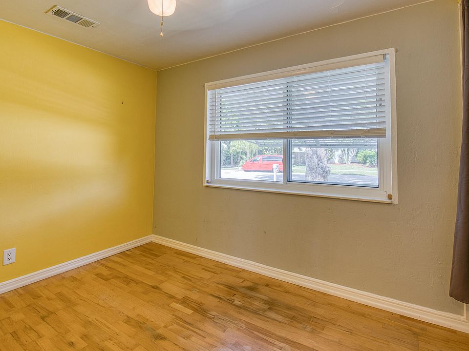 1st image of 1931 Moor Drive