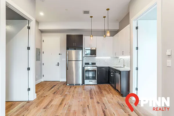 Rented by Pinn Realty | media 19