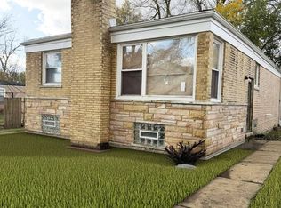 13800 S Kedvale Ave, Robbins, IL 60472