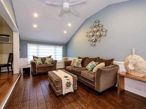 4th image of 2294 Hynes Pl
