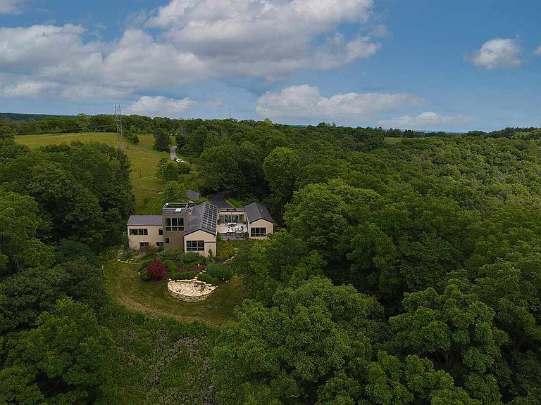 1418 S Rocky Hill Rd Galena, IL, 61036 Apartments for Rent Zillow