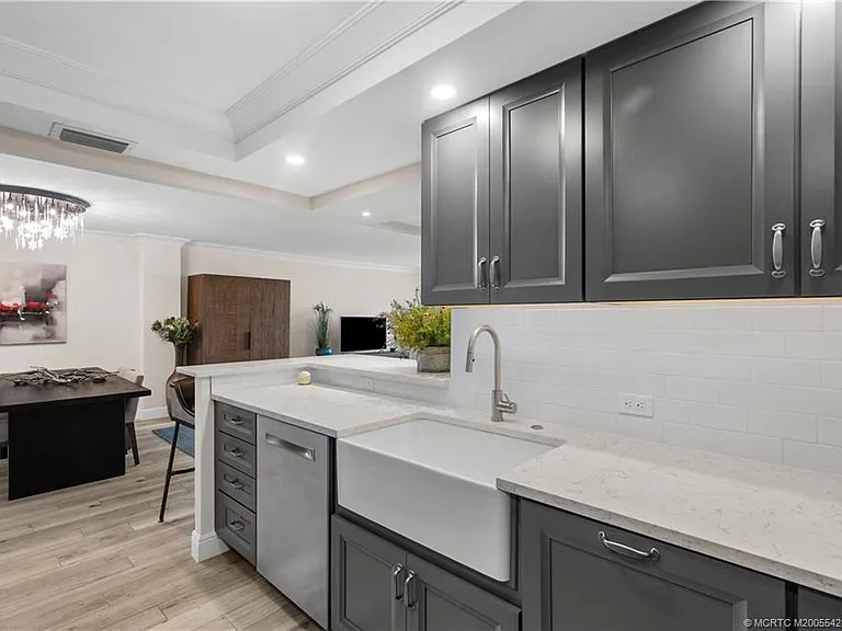 125 Ocean Ave #506 — Photo 11