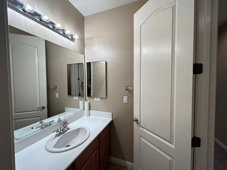 15005 Via Messina Dr — Photo 22