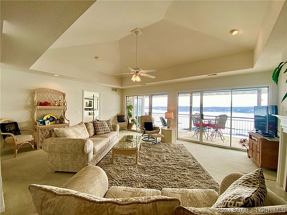 2nd image of 340 W Palisades Condo Dr #4B