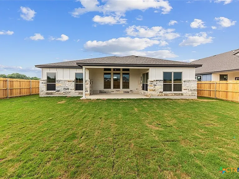 920 Campbelton Dr — Photo 24
